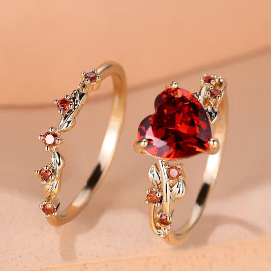 Ring-Set mit Herz-Akzenten „Redvine“ | Gold