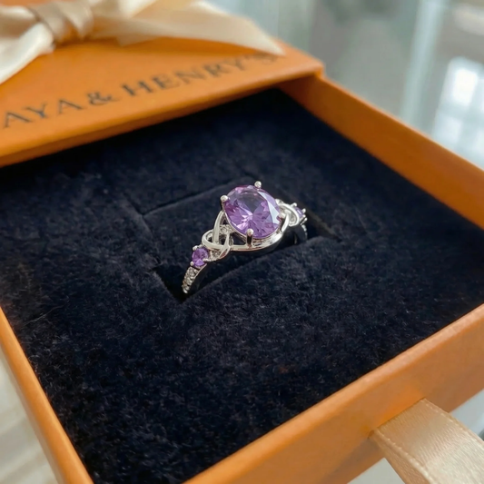 Amethyst Knot Ring | White Gold