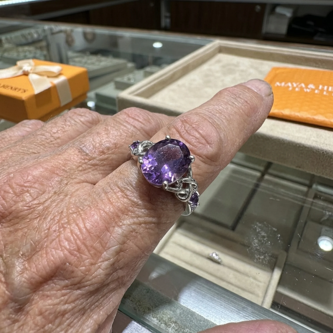Amethyst-Knotenring | Weißgold