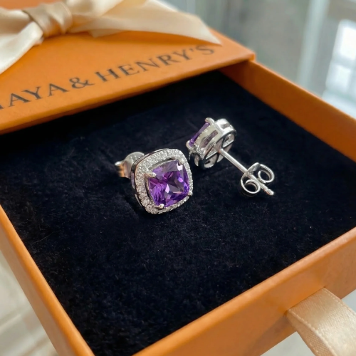 Amethyst-Quadrat-Pave-Ohrstecker | Weißgold