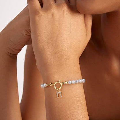 Auden Clé Buchstaben-Armband | Gold