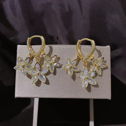 Stellara Noctis Ohrringe | Gold