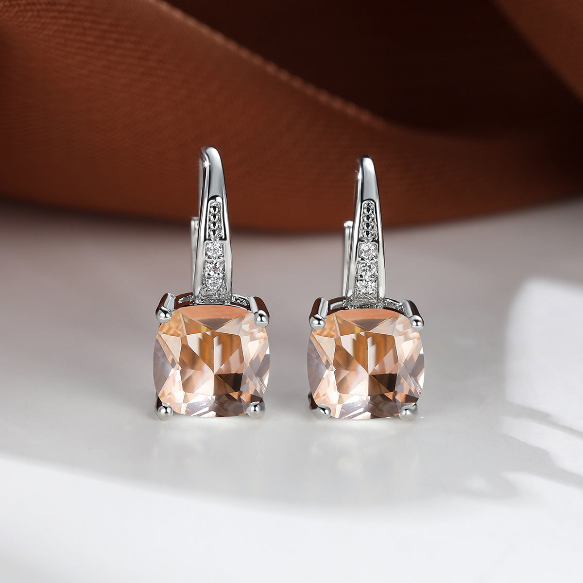 Mystic Stone Creolen | Gold
