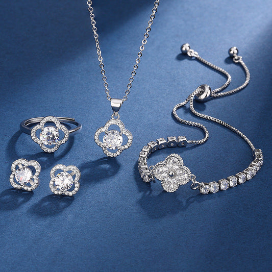 Aria Clover Charm Set | White Gold