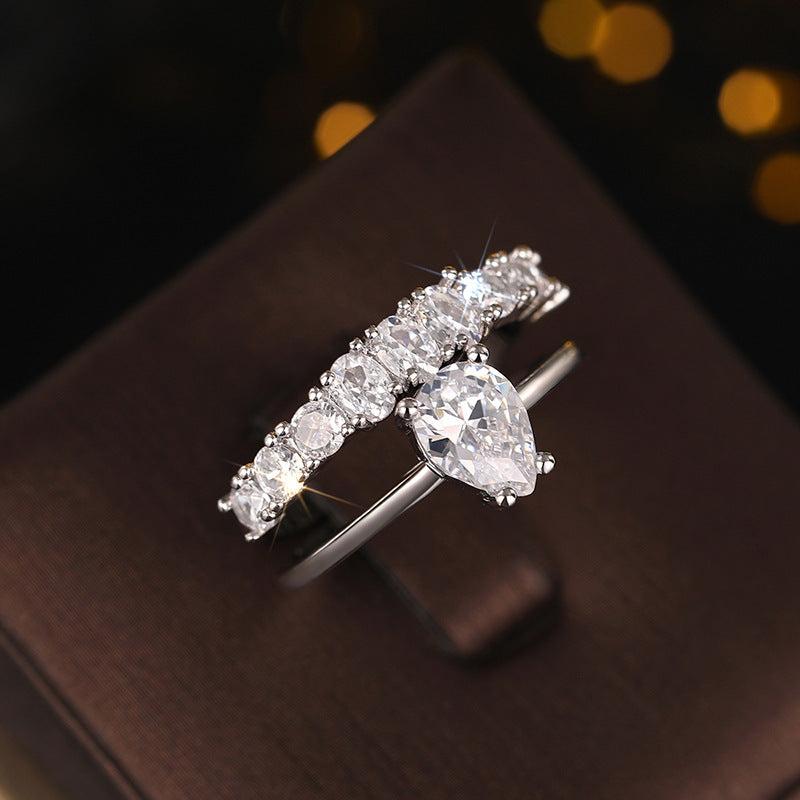 Vivienne Hartley Ring | Weißgold