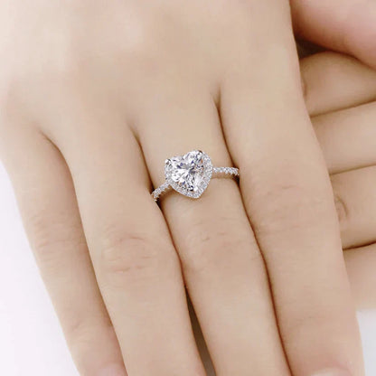 Coralia Amouré Ring | Weißgold