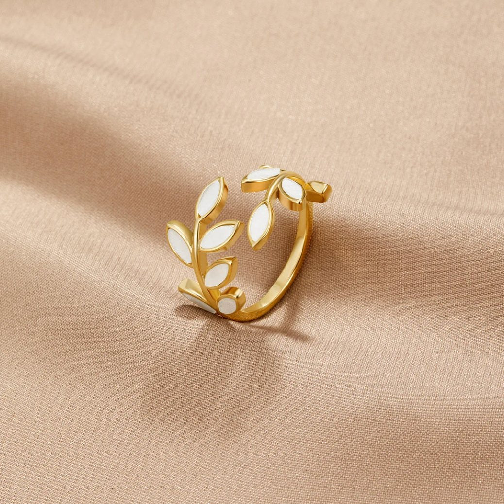 Neraya Zarter Blatt-Ring offen | Gold