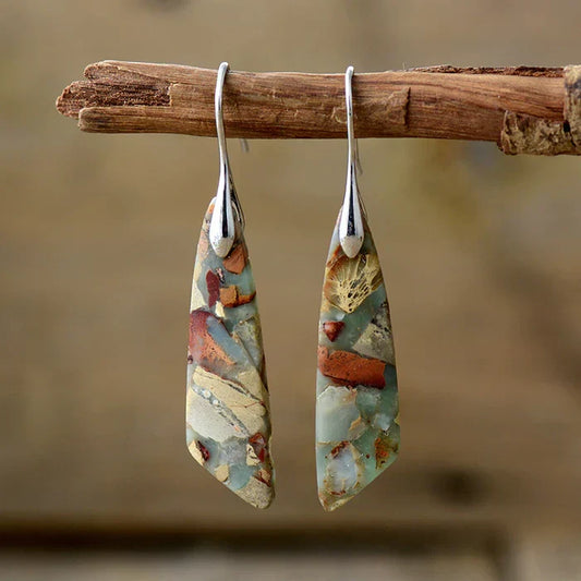 Ohrringe aus antikem Naturstein | Gold