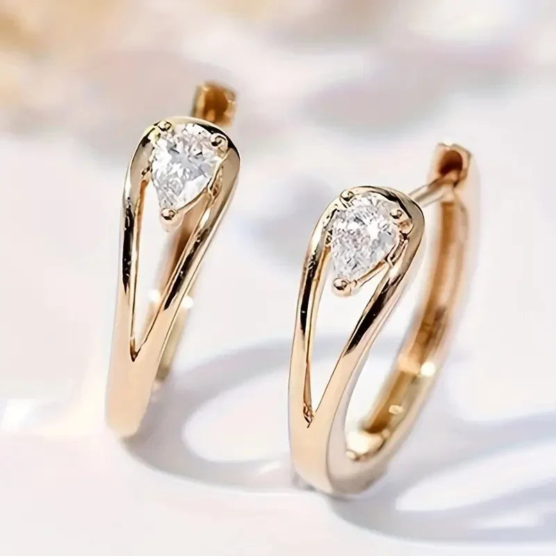 Exquisite Zirkonia Goldtropfen-Ohrringe | Gold